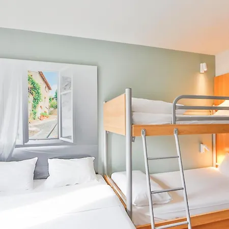 Hotel Sud 2*